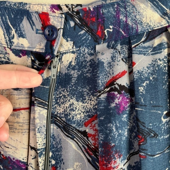 Vintage 80s Selections Manor House Abstract Print Pleated Midi Skirt Blue Red, M - Picture 10 of 12